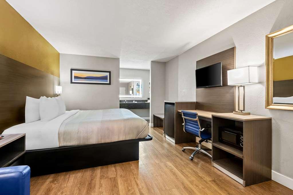 Quality Inn Near Blue Spring Ориндж-Сити Номер фото
