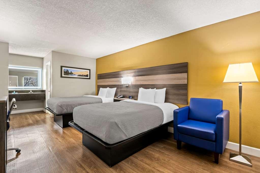 Quality Inn Near Blue Spring Ориндж-Сити Номер фото