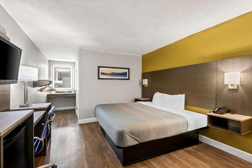 Quality Inn Near Blue Spring Ориндж-Сити Номер фото