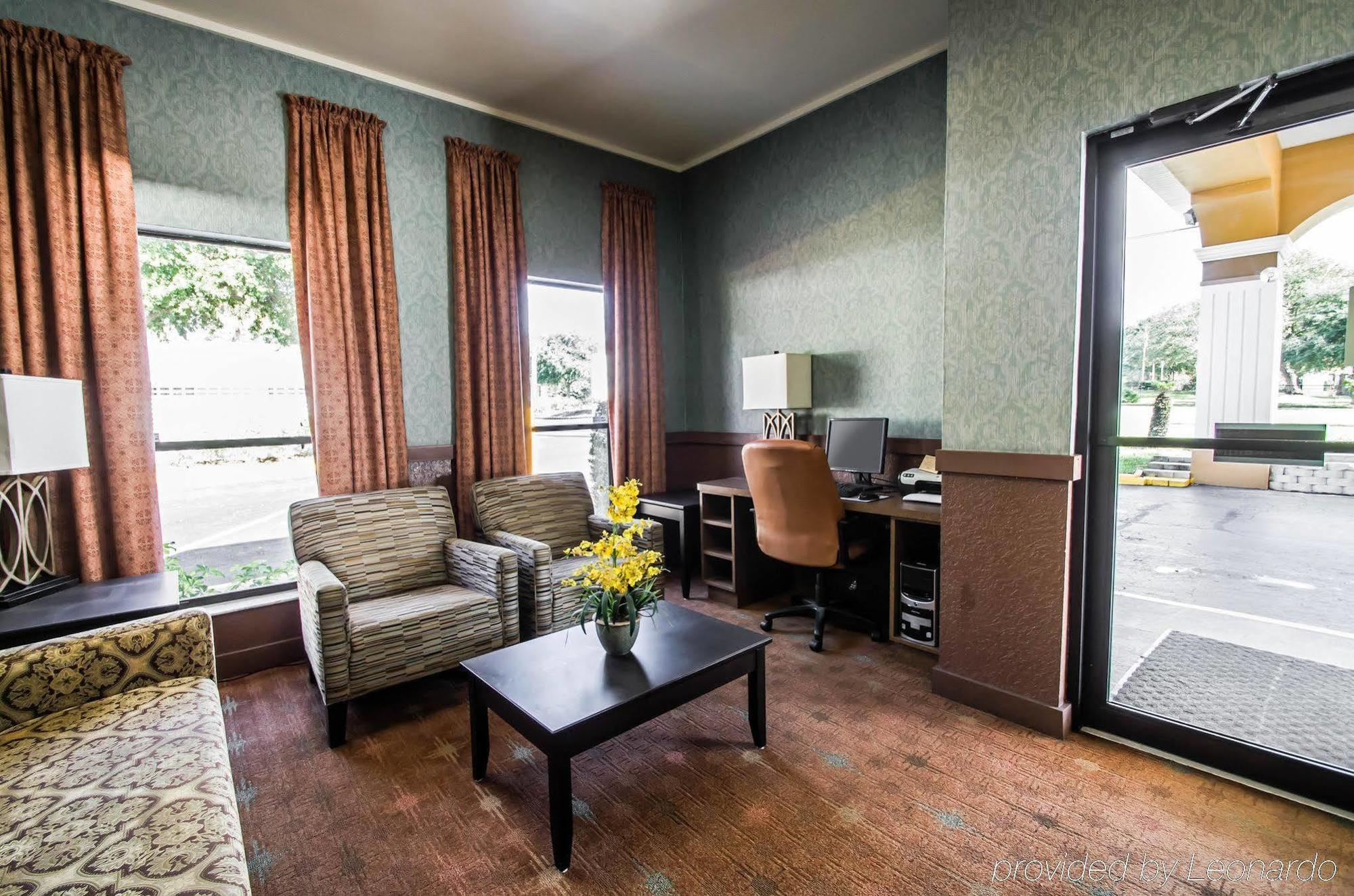 Quality Inn Near Blue Spring Ориндж-Сити Экстерьер фото